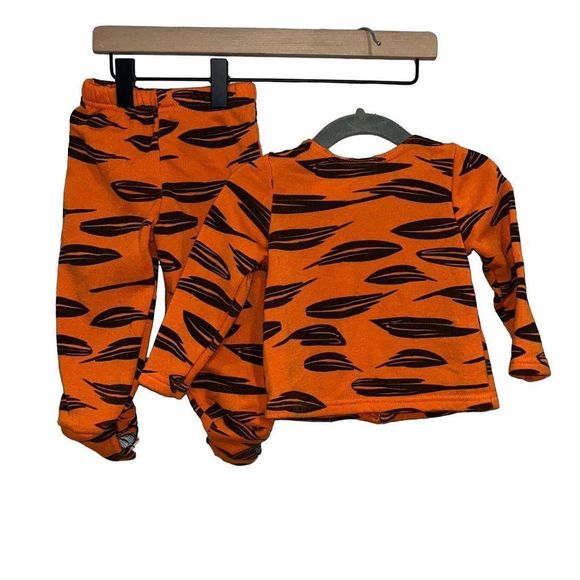 DISNEY Baby Tigger Two Piece Set - Picture 2 of 5